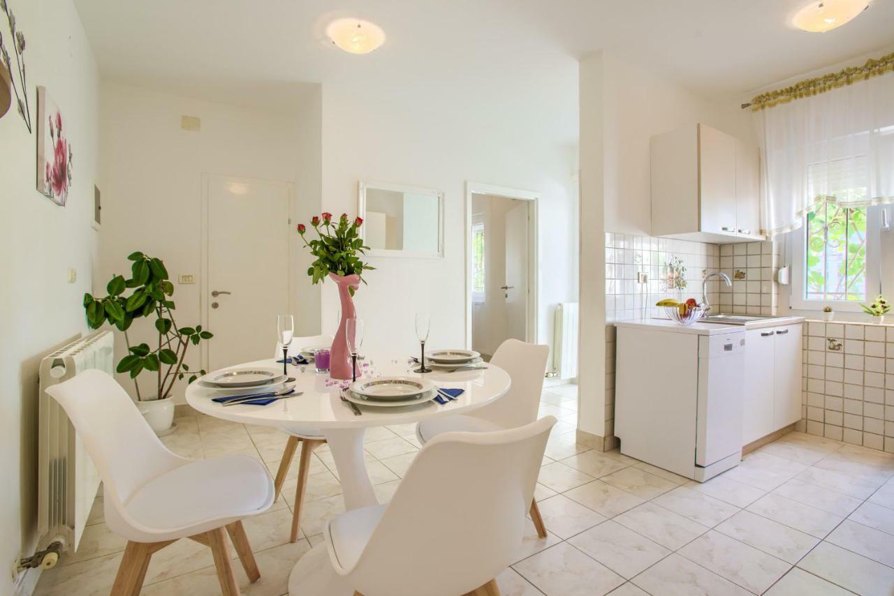 Apartman Paola Pula Luaran gambar